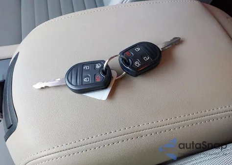 2018 Ford Taurus Se z USA, uszkodzony, nr VIN 1FAHP2D87JG134061